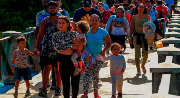 El tráfico de migrantes es un delito contra los derechos humanos. 