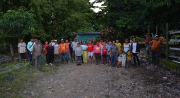Grupo de campesinos propietarios de parcelas en la vereda Agualasal/Foto cortesía