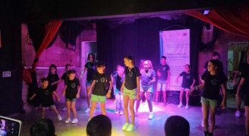 En el ‘Festival de las artes’, varios niños realizan sus presentaciones de diferentes disciplinas artísticas. /Foto: Cortesía.