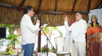 Gregorio Eljach toma posesión como procurador y anuncia autonomía e independencia./Foto Presidencia