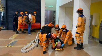 Los organismos de socorro se preparan día a día, para atender cualquier emergencia en el menor tiempo posible. 