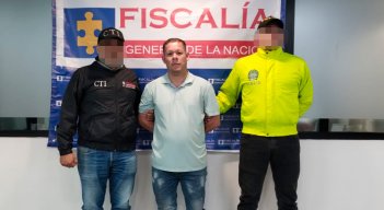 Cayó soldado que casi mata a golpes a su esposa en Los Patios