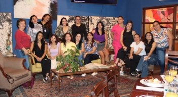Mujeres de La Opinión . 