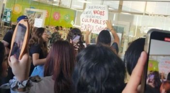 Niño abusado en México. 