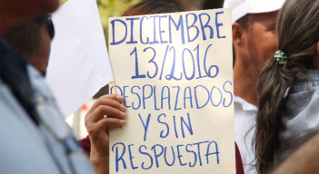 Plantón de víctimas del conflicto.