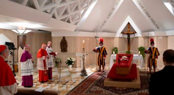 Primeras imágenes del féretro del papa Francisco, Cortesía Vaticano 