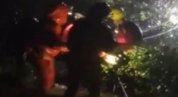 En medio de fuertes lluvias, las turistas colombianas se extraviaron en un sector boscoso en las Islas Canarias. / Foto: Cortesía.