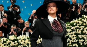 Rihana luce su tercer embarazo en la Met Gala