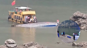 Naufrago de dos barcos comerciales