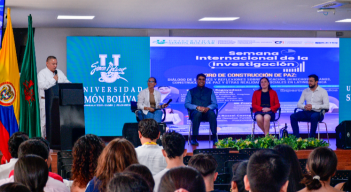 Foro Expopaz organizado por la Universidad Simón Bolívar.