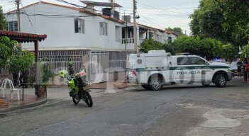 Muerto. 