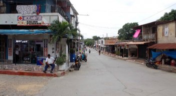 barrio Carlos Pizarro se destaca por su comercio