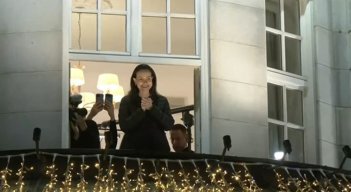 Maria-corina-balcon