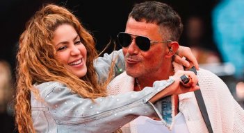 Shakira y Sanz.