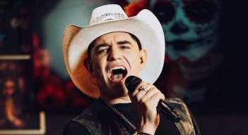 Eider Ortiz, el campesino que convierte el sonido del Catatumbo en fenómeno musical.