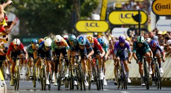  El ciclista belga Tim Merlier (Soudal Quick-Step) ha ganado este viernes la séptima etapa del Tour de Francia 2026, disputada entre Hagetmau y Burdeos sobre 175,1 kilómetros