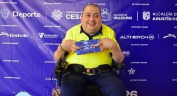 Jesús Romero Montoya, dedicó la medalla de oro a su mamá Cecilia Montoya, fallecida hace varios años.