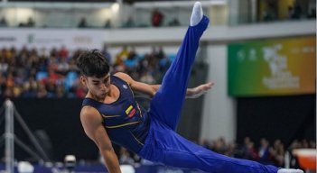 El gimnasta Camilo Vera es una de las figuras de la gimnasia que tendrá Colombia en los Juegos de Santo Domingo 2026.