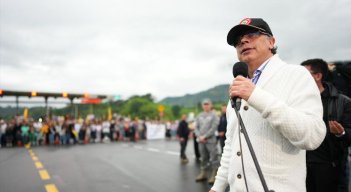 GUSTAVO PETRO 