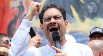 IVÁN CEPEDA 