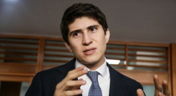 Wadith Manzur no podrá posesionarse como senador desde su lugar de reclusión, ¿por qué?