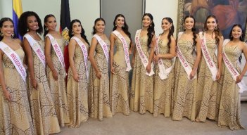 Once jóvenes buscan la corona de Belleza Cúcuta 2026 durante las Ferias de la ciudad.