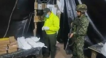 Ejército destruye laboratorio del ELN y halla 1.836 kilos de cocaína en Cauca