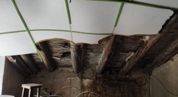 El desprendimiento de escombros de la cubierta del templo se agudizó con el terremoto del pasado lunes/Foto: Cortesía