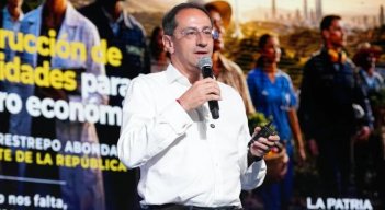 JOSÉ MANUEL RESTREPO 