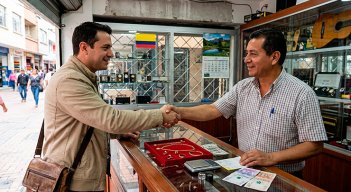 Compraventa. / Foto: creada con Gemini AI