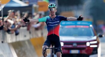 Paul Seixas la nueva revelación del ciclismo hace historia.