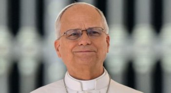 PAPA LEON 
