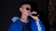 Rey Flow convierte la conexión del amor en música con Qué Energía.