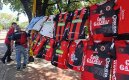 El comercio se mueve cuando el Cúcuta Deportivo tiene partidos con más convocatoria. / Foto: Leonardo Favio Oliveros-La Opinión
